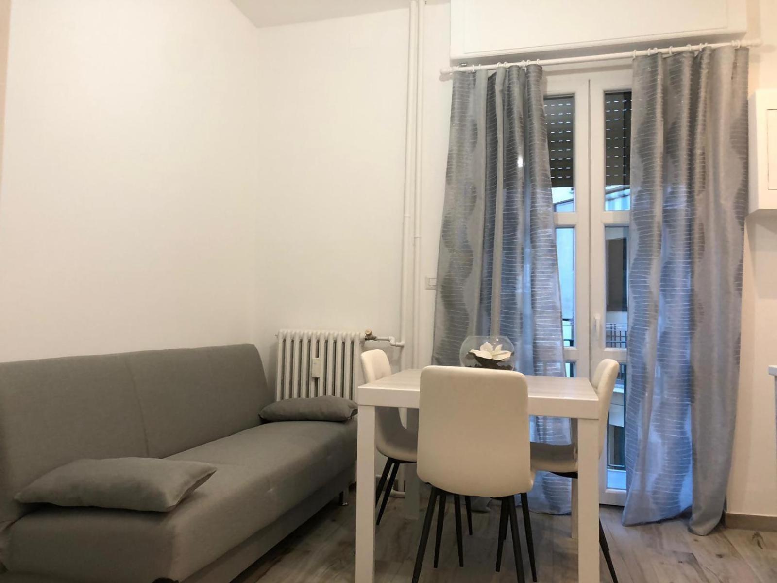 Piccola Regina Apartment Turin Bagian luar foto
