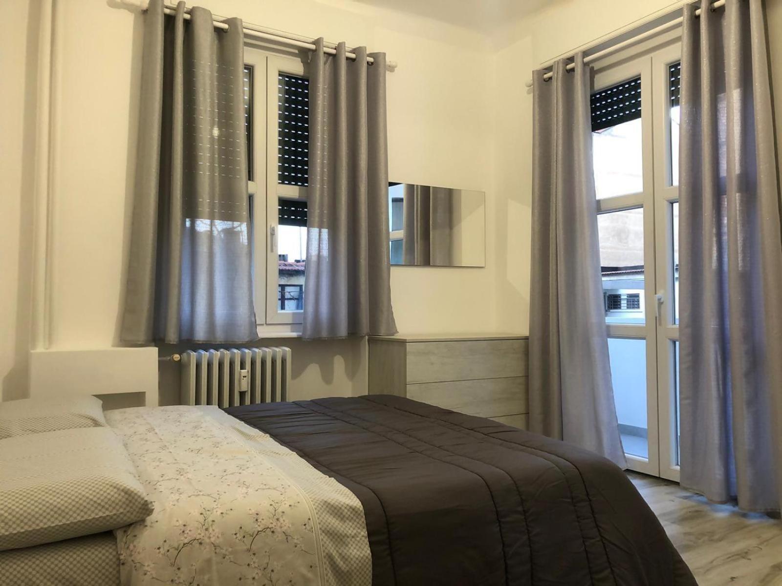 Piccola Regina Apartment Turin Bagian luar foto